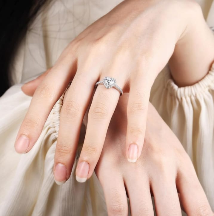 Sterling Silver Heart Cut Halo Cubic Zirconia Engagement Ring Women